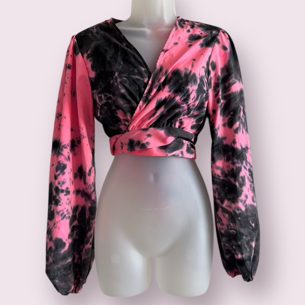 PrettyLittleThing Pink Black Tie Dye Plunge Wrap Crop Top Size 8
